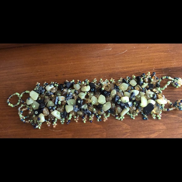 Fun Green and Blue Beaded Bracelet - Picture 1 of 3